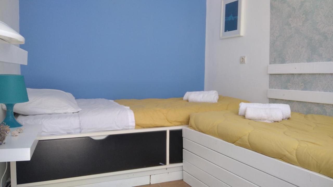 Traditional Renovated House In The Centre Of Anafi Luaran gambar